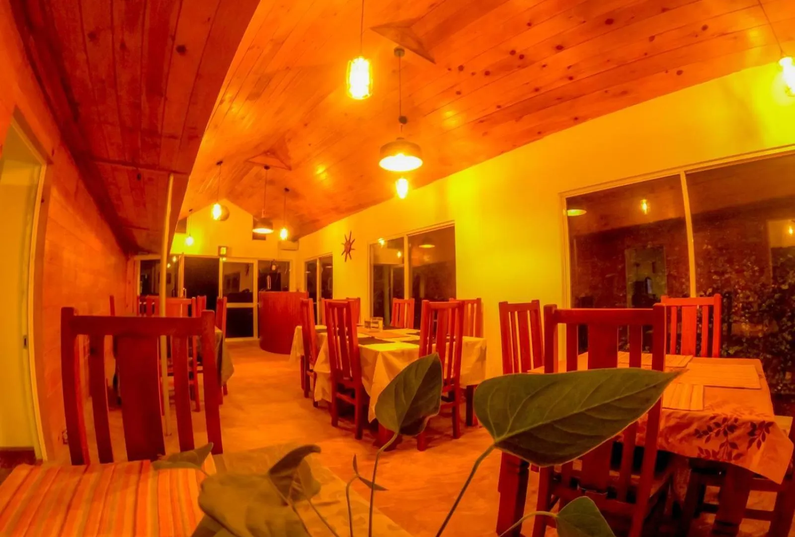 Konukevi Hotel Grand Sun Inn Nuwara Eliya